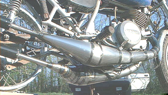 The vice grips are not included with the chambers  :)